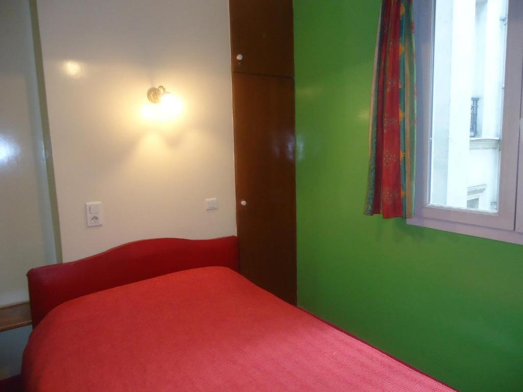 Hotel Des Belges Париж Стая снимка